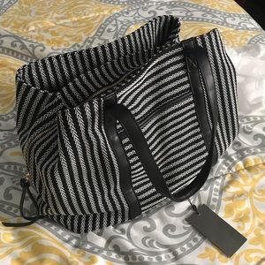 NWT BLACK AND WHITE BAG